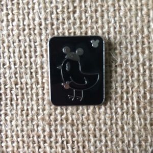2008 Bird Hidden Mickey Enamel Pin